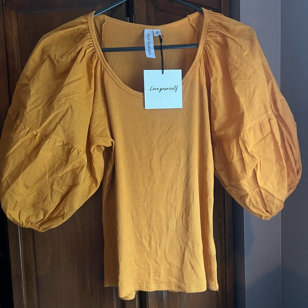 Gold Ruffled Puff Sleeve Blouse